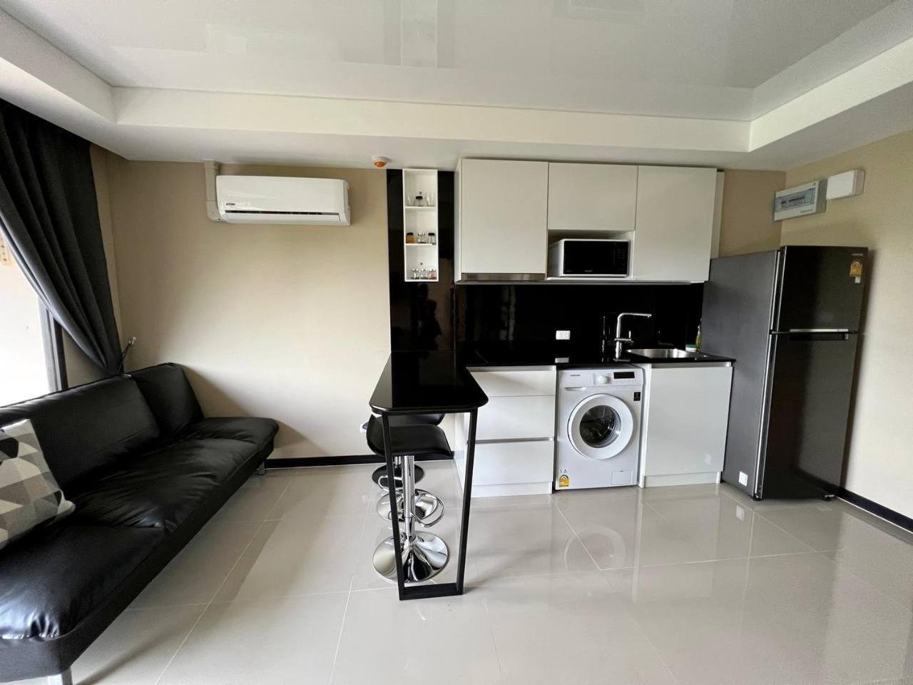 Nai Harn Naiharn Pearl Condo Hotel By Villacarte חדר תמונה