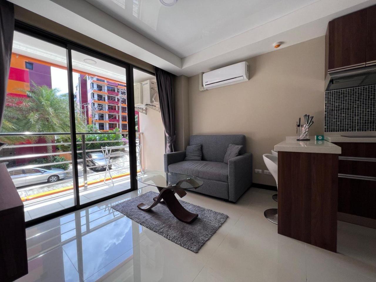 Nai Harn Naiharn Pearl Condo Hotel By Villacarte חדר תמונה